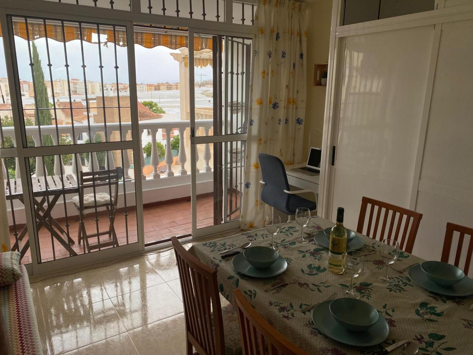 Apartamento La Casita Playa A 700M Malaga Exterior photo